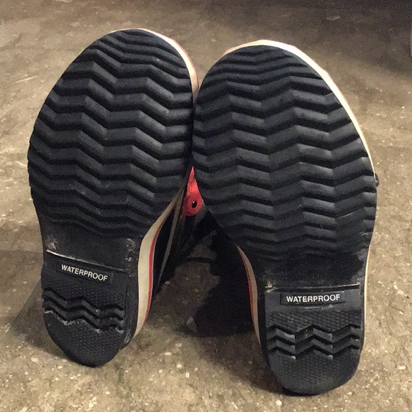 Host Pick!!! Sorel boots, 5 - Picture 10 of 12